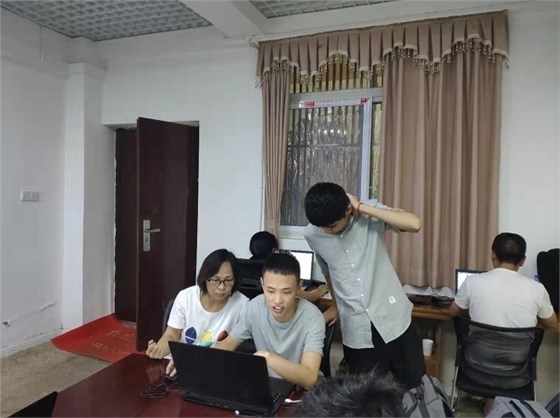 光明防輻射請教中 光明防輻射請教中