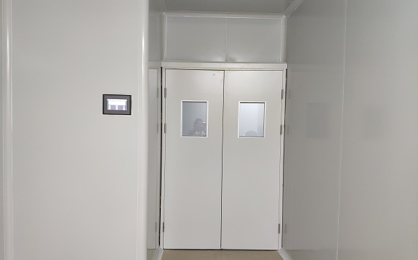 手術(shù)室門(mén) 手術(shù)室門(mén)