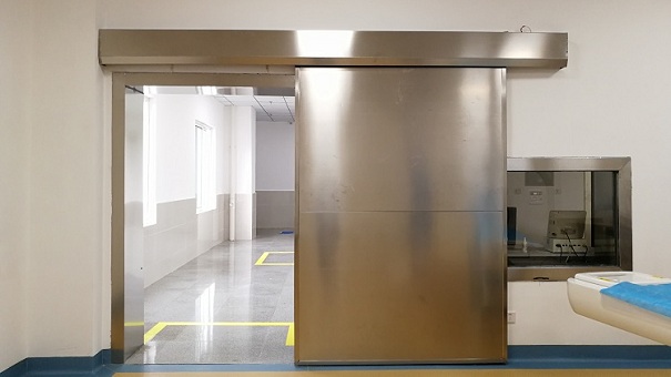 電動(dòng)推拉鉛防護(hù)門